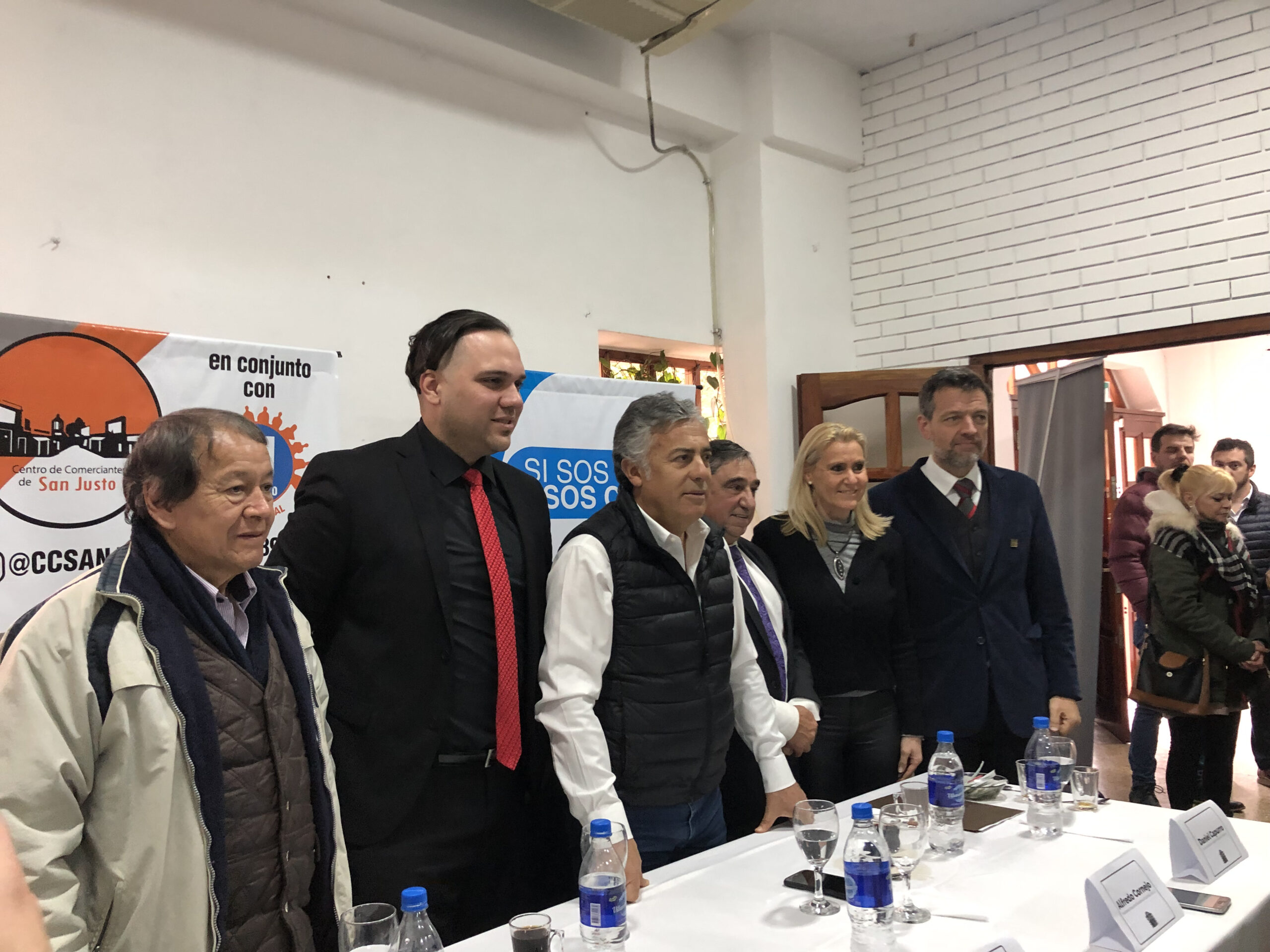 Alfredo Cornejo visitó La Matanza acompañado por dirigentes de la UCR