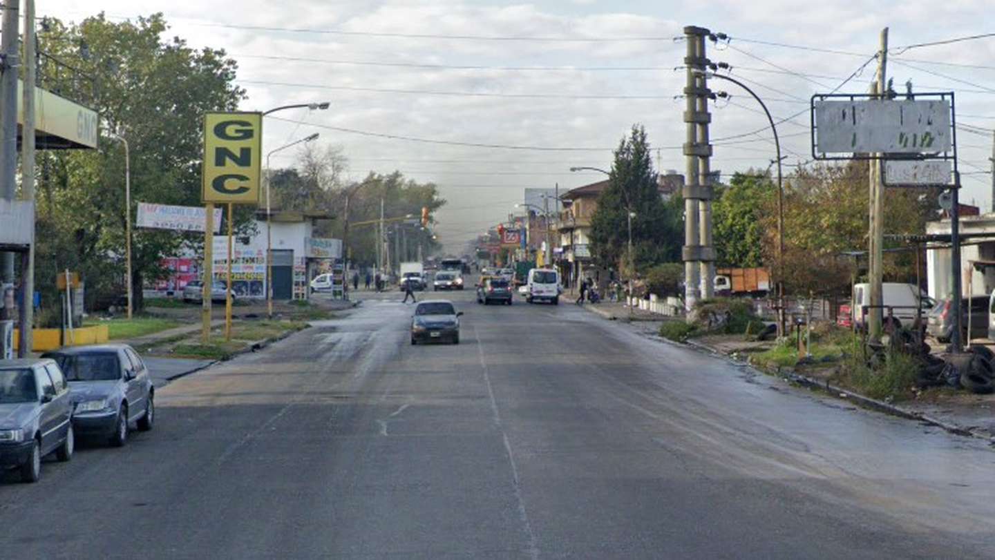 Casanova: Policía baleó a un delincuente durante un asalto