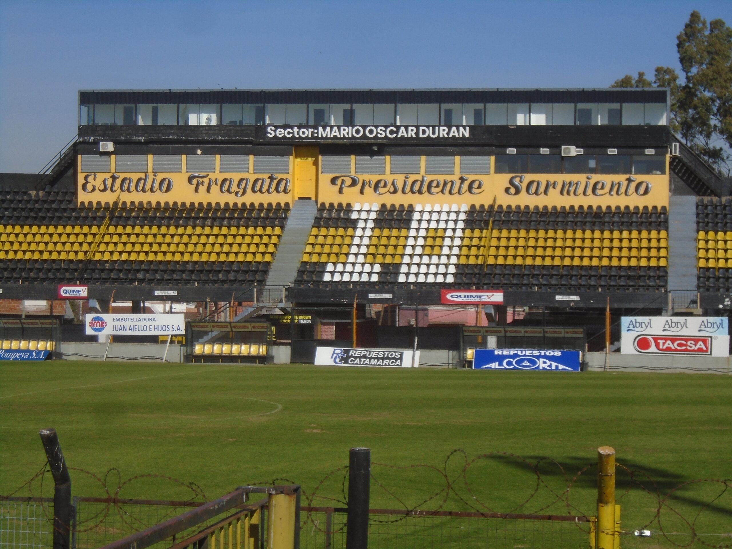 Violencia en el fútbol: Incidentes en Almirante Brown vs Instituto
