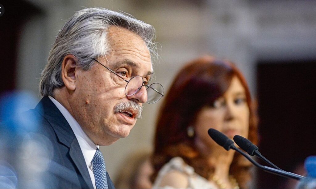 Alberto Fernández inculpados