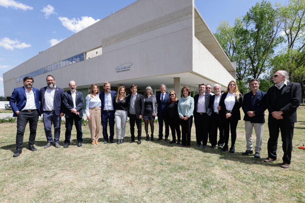 Kicillof Centro Atómico Ezeiza