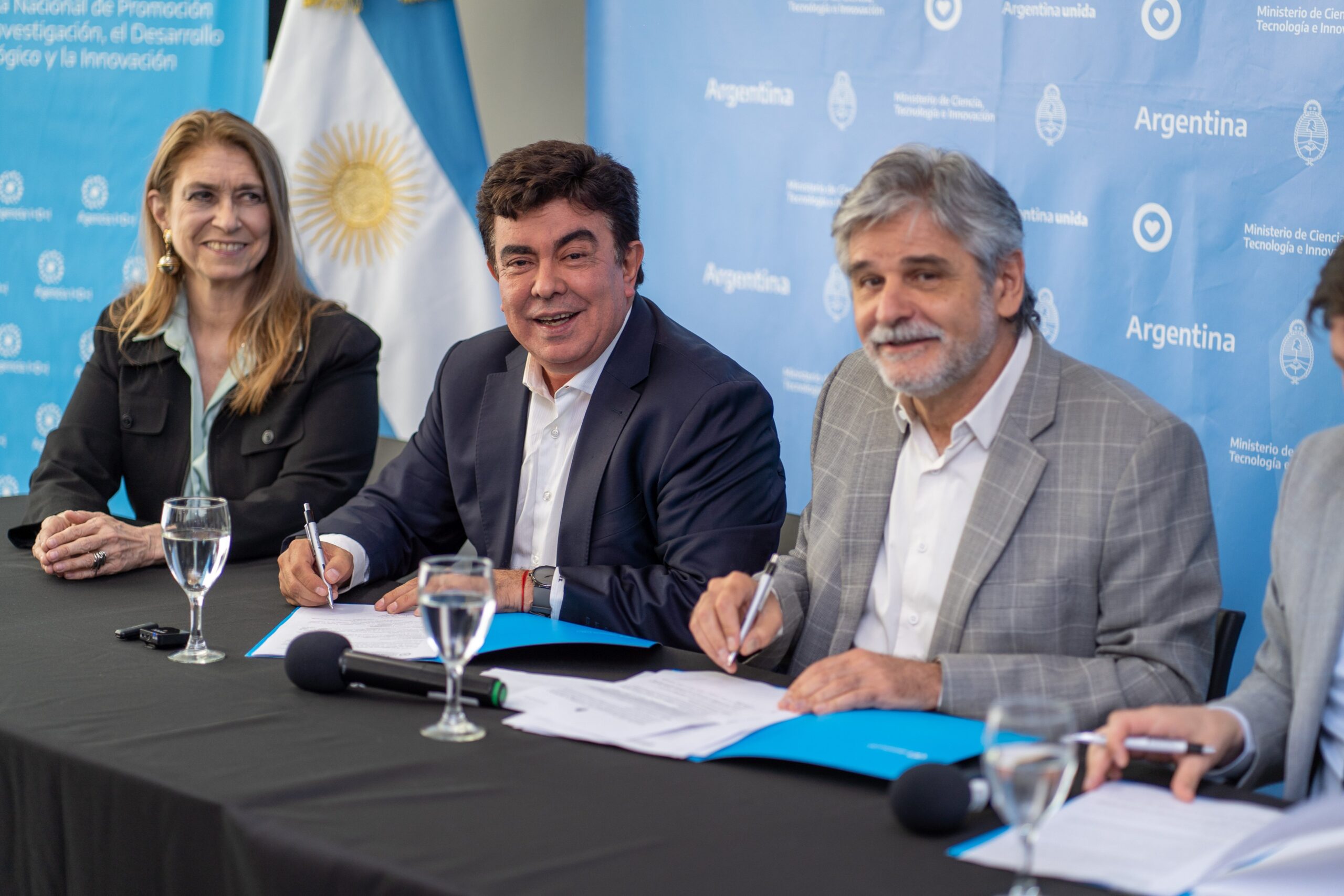 La Matanza firmó un convenio con el gobierno nacional para financiar un polo tecnológico en Ciudad Evita