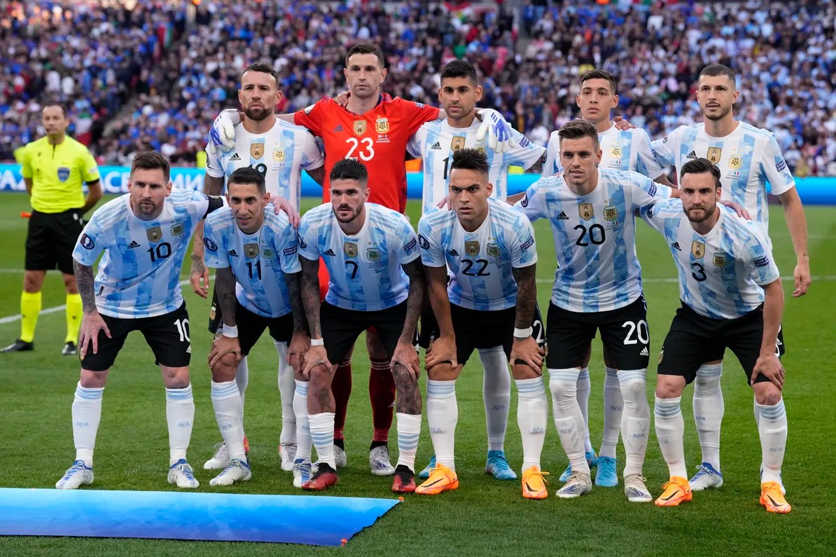 Acá están, estos son: Scaloni dio a conocer la lista argentina para disputar el Mundial de Qatar 2022