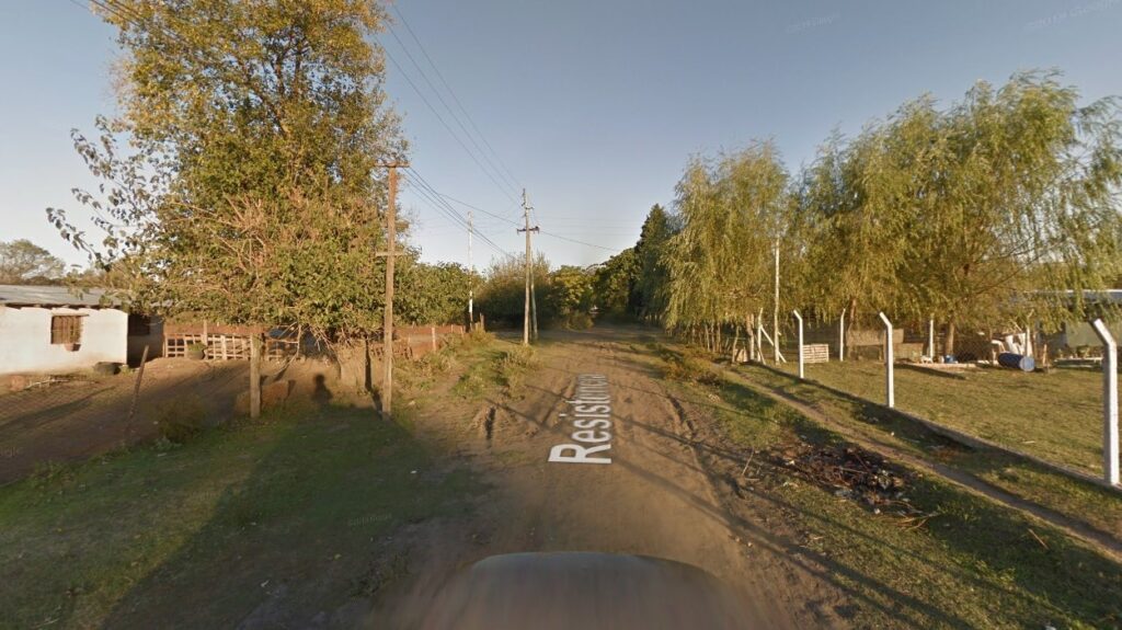 Moreno Adolescente Pareja Madre