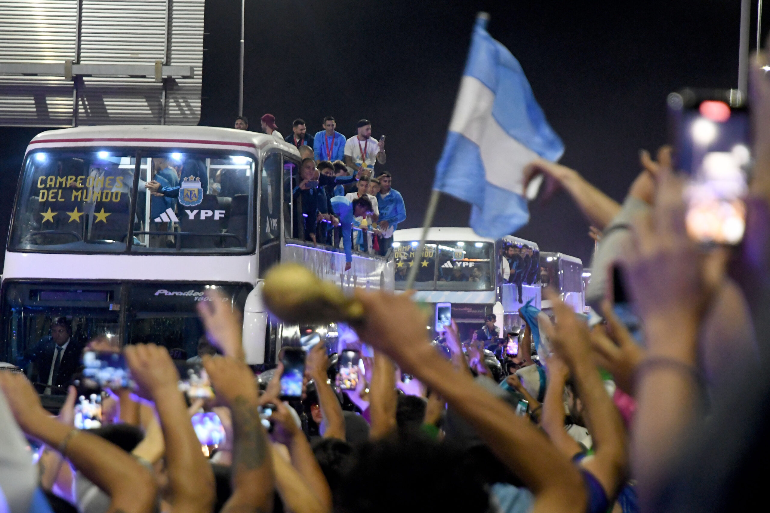 Martes de festejos: ¿Cómo será el recorrido de la Selección Argentina hacia el Obelisco?