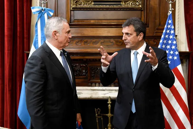 Massa firmará el acuerdo de intercambio de información tributaria con EEUU