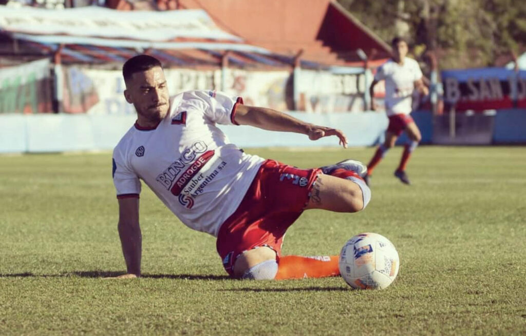 Alejandro Gómez Deportivo Laferrere