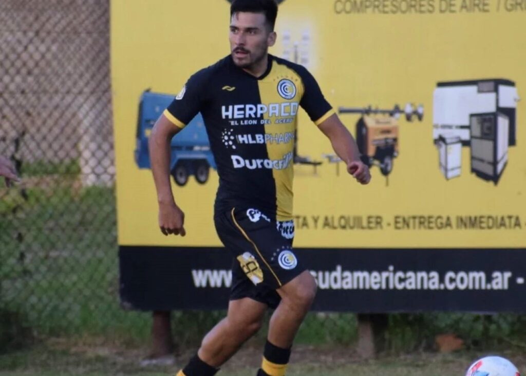 Alejandro Gómez Deportivo Laferrere