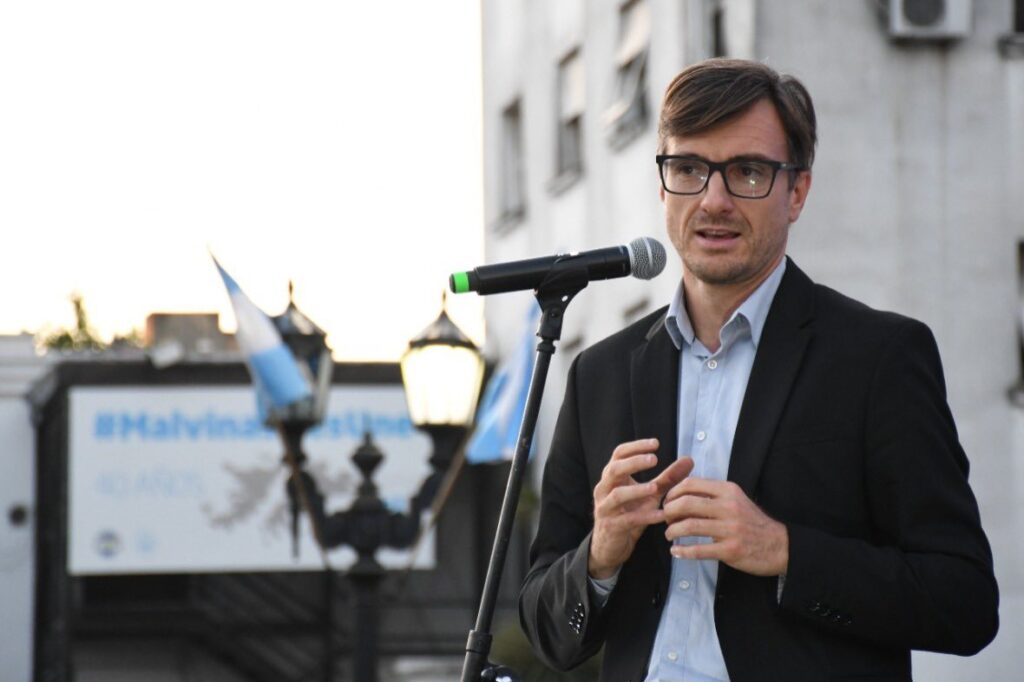 Intendente Morón Ghi Robo