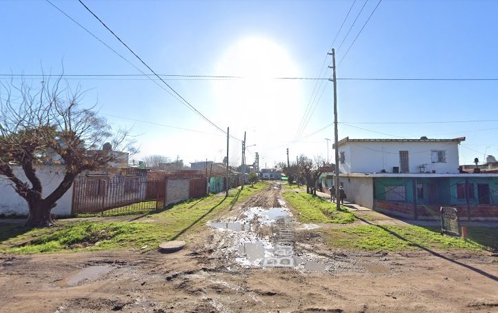 moreno camionero desnudo apuñalado