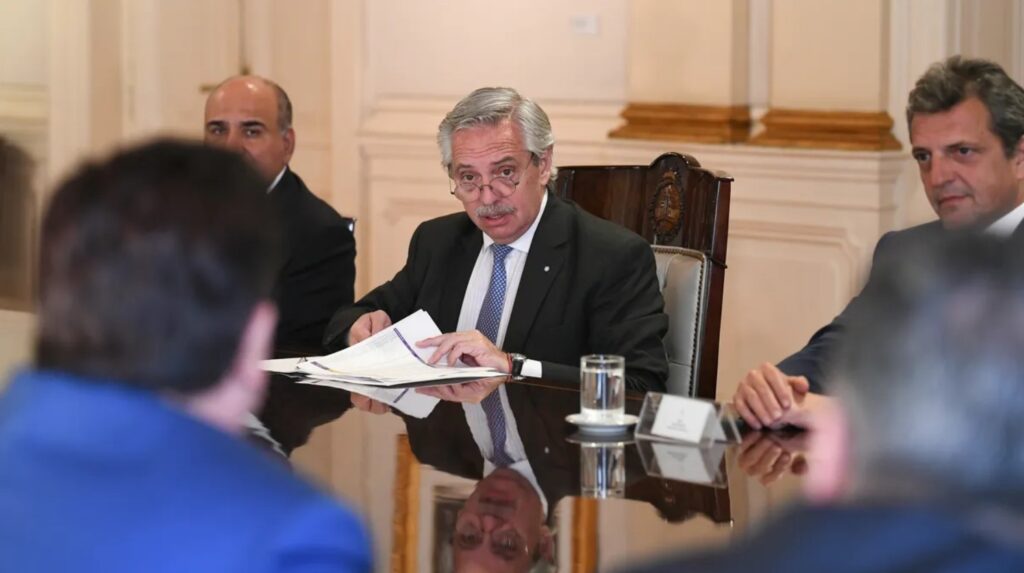 Alberto Intendentes Reunión