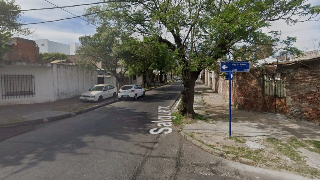 La Tablada Hombre Auto