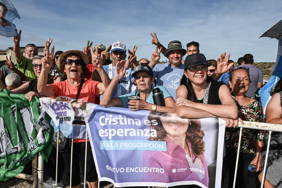 Desde el plenario en Avellaneda llaman a “realizar acciones para romper la proscripción”