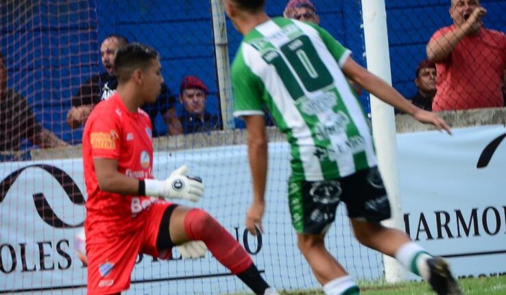 Deportivo Laferrere Triunfo DT