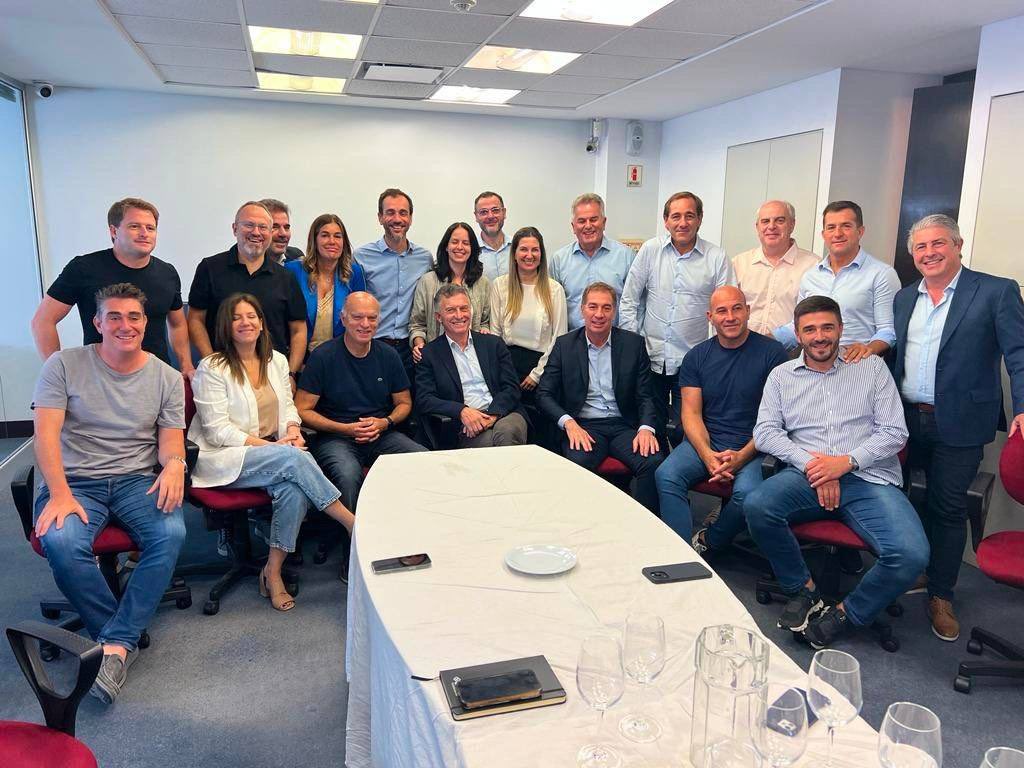 Macri se reunió con la “Mesa del PRO bonaerense” para dirimir las candidaturas a gobernador de la Provincia
