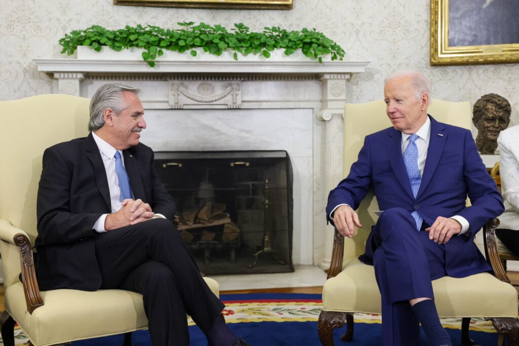 Alberto Biden Reunión Bilateral