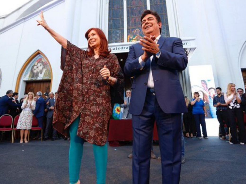 ¿Se aleja de Alberto?: Espinoza acompañó a Cristina en el CCK y la llamó “nuestra presidenta de corazón”