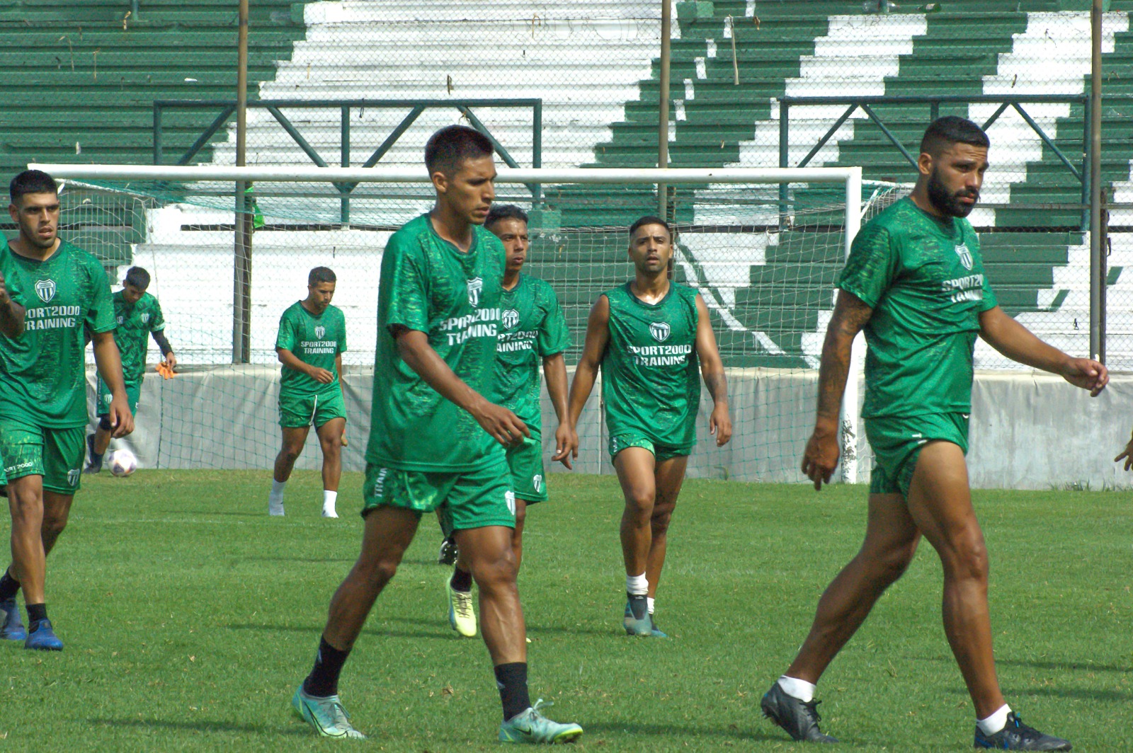 Previa: Deportivo Laferrere se mide contra Claypole por la Primera C