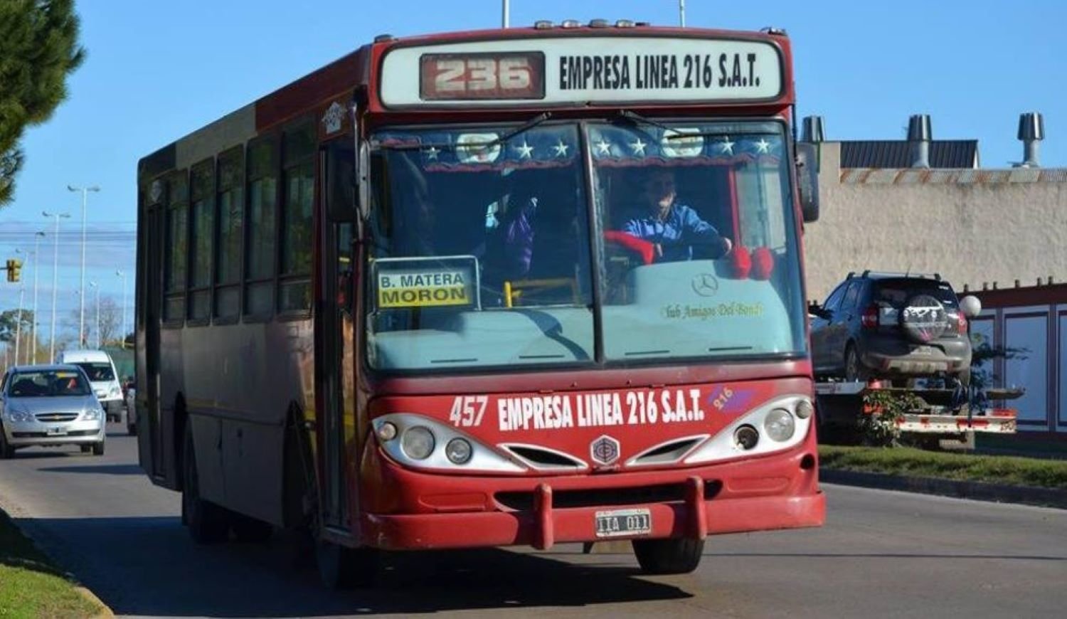 Otro robo armado en un colectivo: Asaltan a chofer y pasajero en Morón