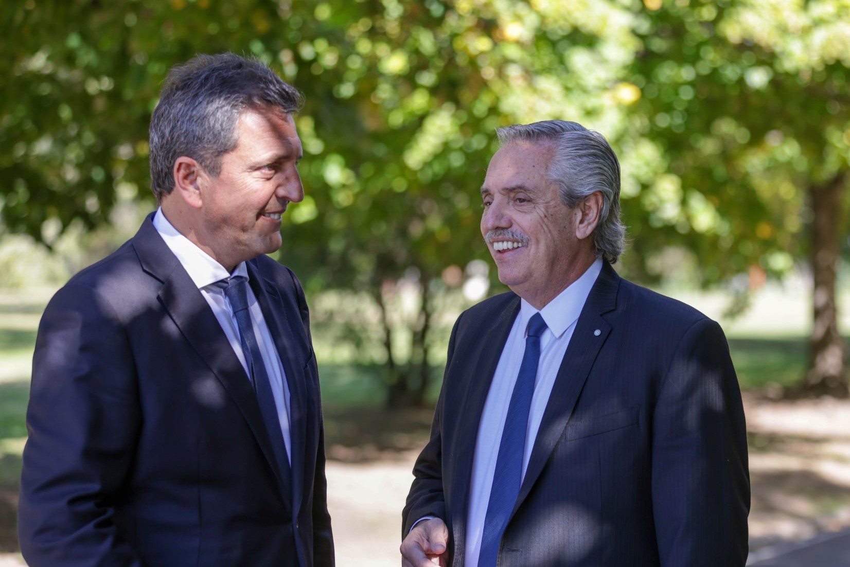 “Encarnizada interna”: La reunión entre Alberto y Massa y la broma sobre los cruces en el gobierno