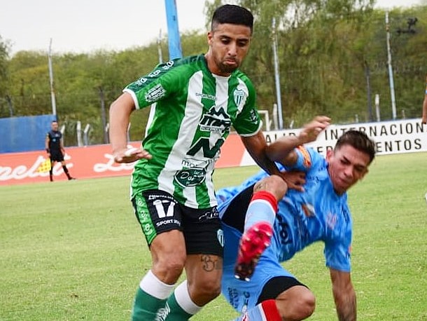 Primera C: Laferrere visita a Excursionistas y busca su quinto triunfo al hilo