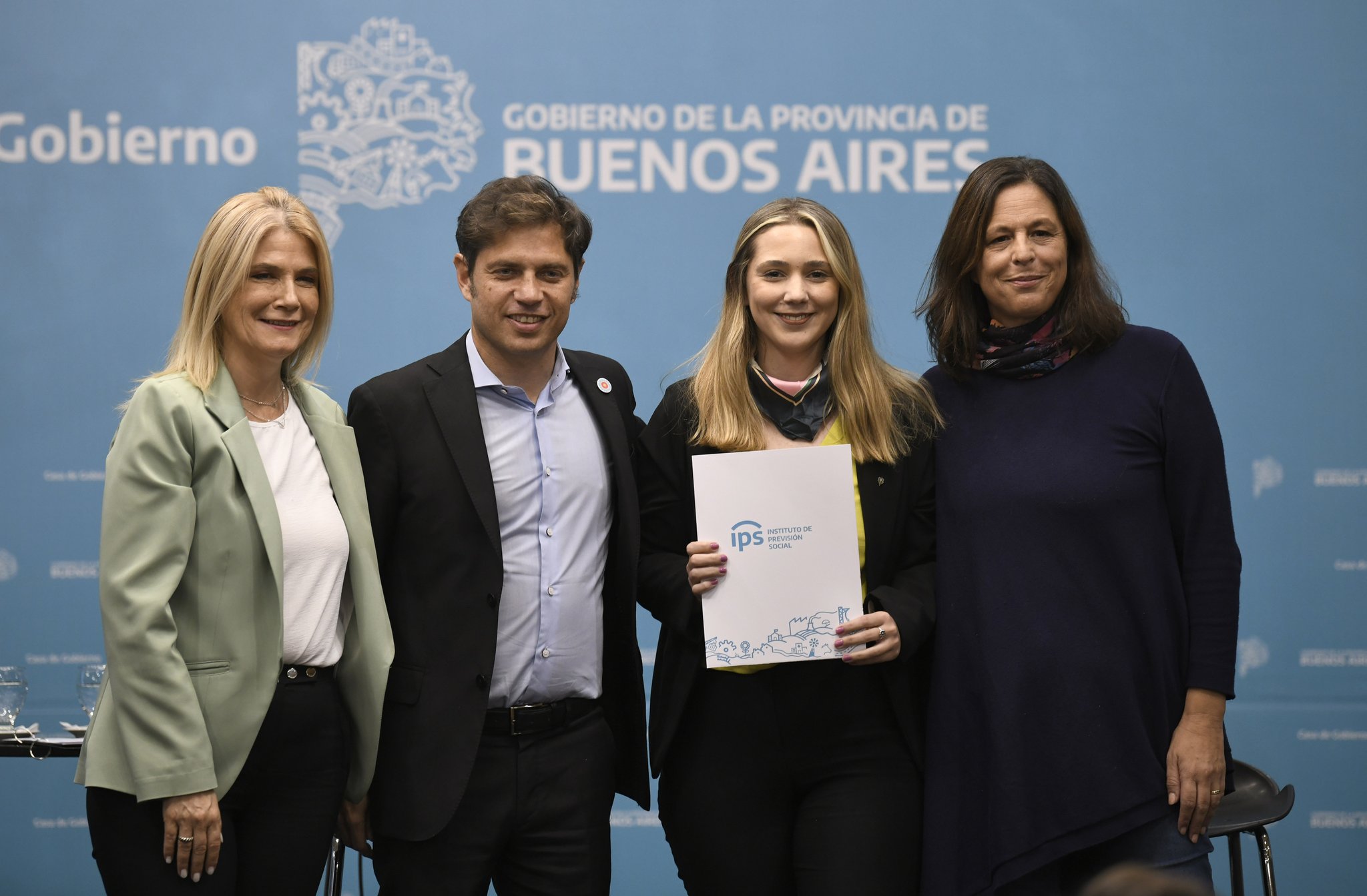 Provincia: Kicillof anuncia aumento del 30% para jubilados que cobran el haber mínimo