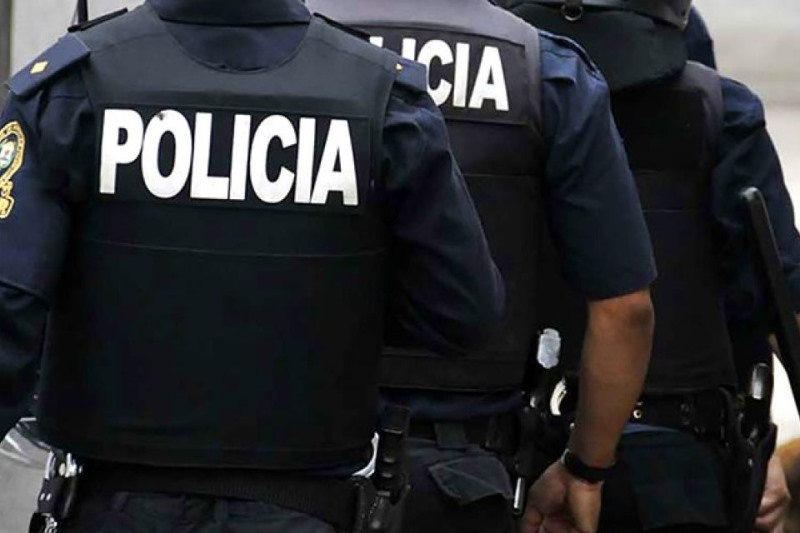 Policía Allanamiento Matanza Dólares