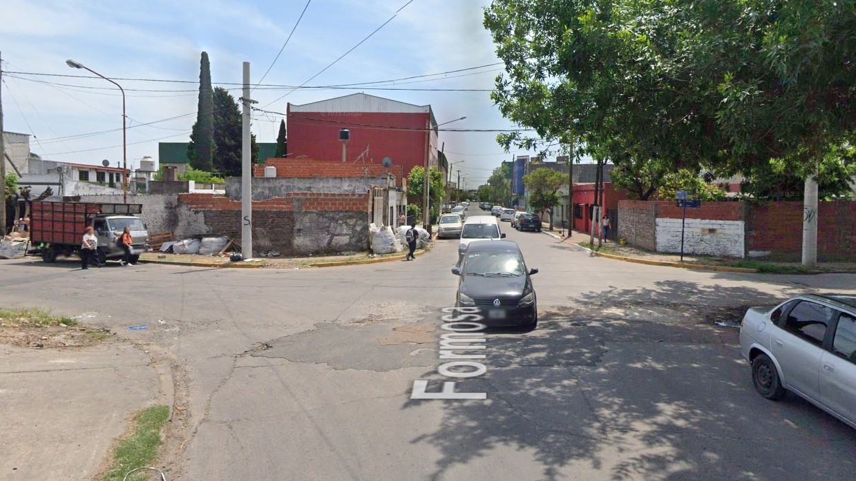 Lomas del Mirador: Delincuentes matan a balazos a un hombre en su casa y luego huyen sin robar nada