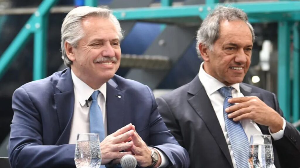 Scioli Precandidato UxP Críticas