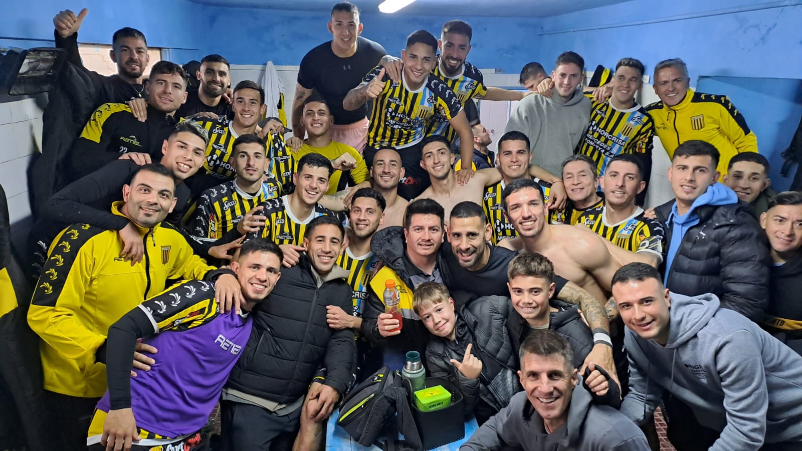 Almirante Brown vs CADU: victoria agónica del Aurinegro