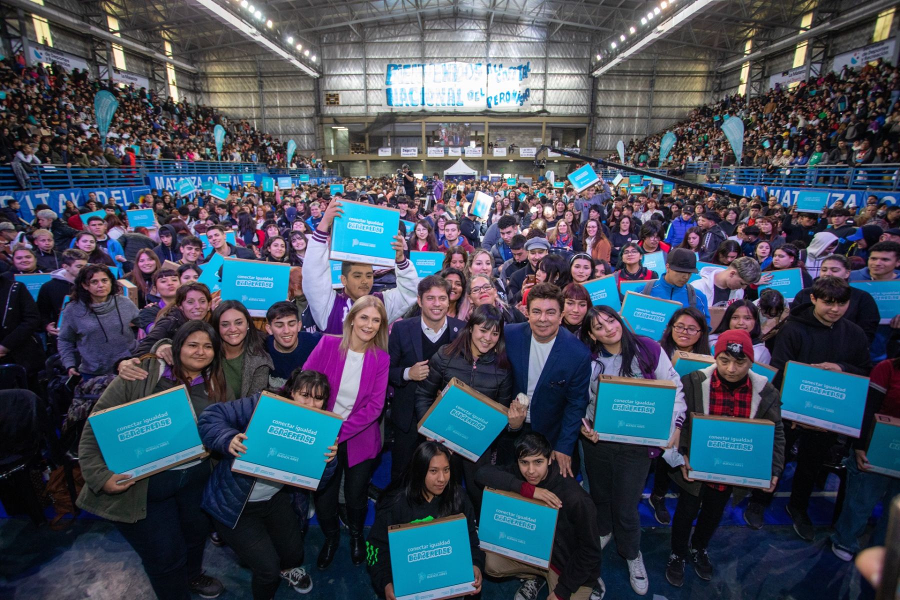 Programa Conectar Igualdad: La Matanza entregó 16 mil notebooks a estudiantes secundarios