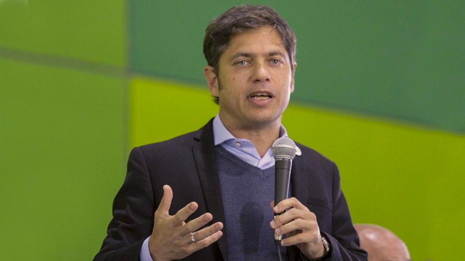Kicillof llamó a votar por Sergio Massa y dijo que “lo que está en juego es la patria”