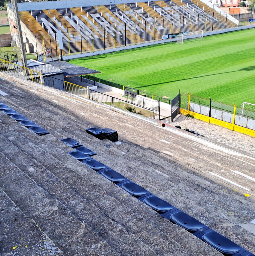 Almirante Brown Estudiantes de Río Cuarto