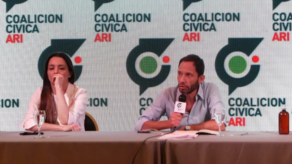 La Coalición Cívica no votará ni por Massa ni Milei