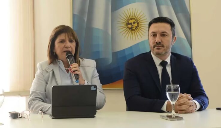 Bullrich votar a Milei