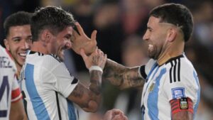 Argentina ganó Paraguay Perú