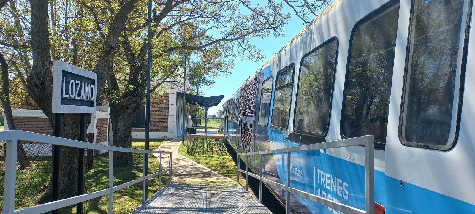 Vuelve el tren que conecta González Catán con Lozano después de 30 años