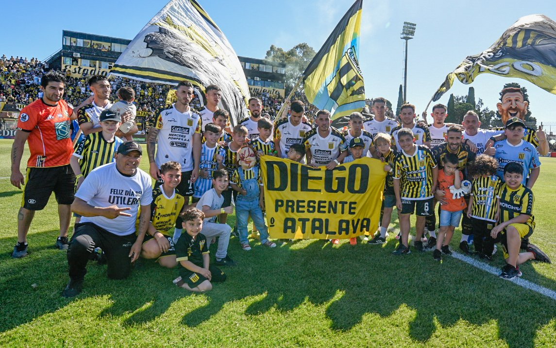 Almirante Brown juega la semifinal de ida del reducido ante Deportivo Riestra