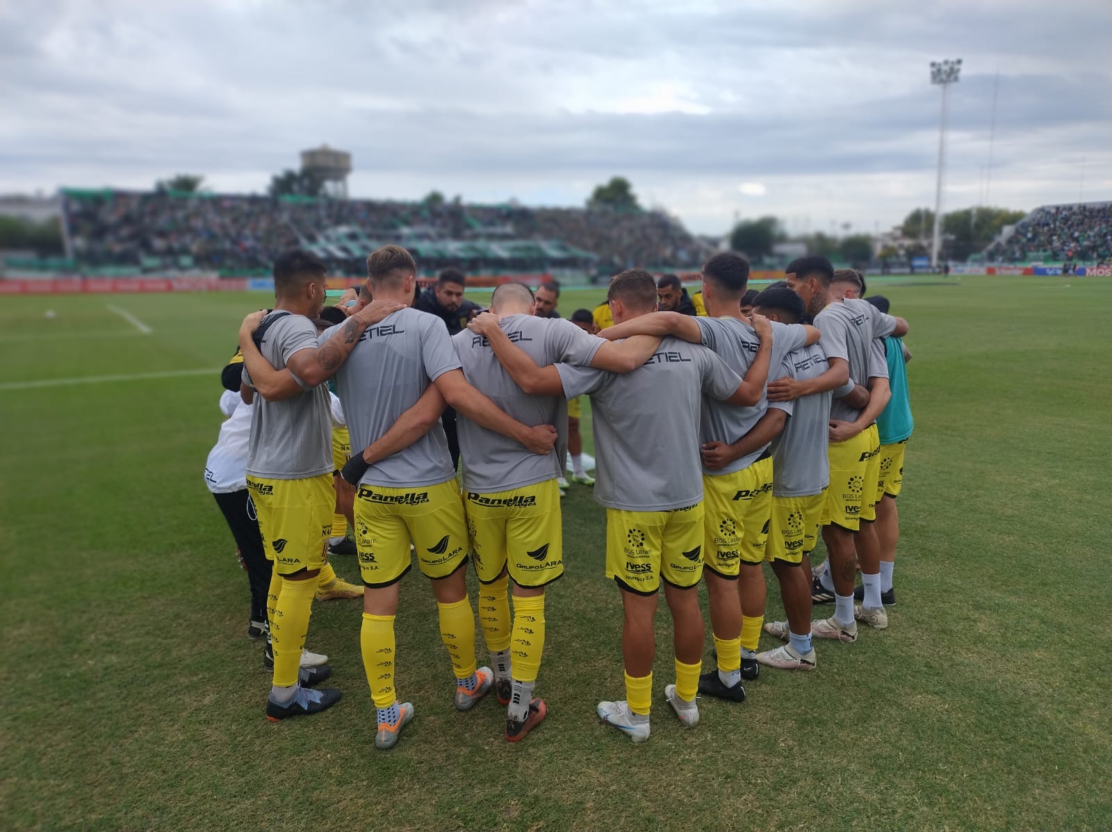 Almirante y Morón se enfrentan en “el clásico del oeste”