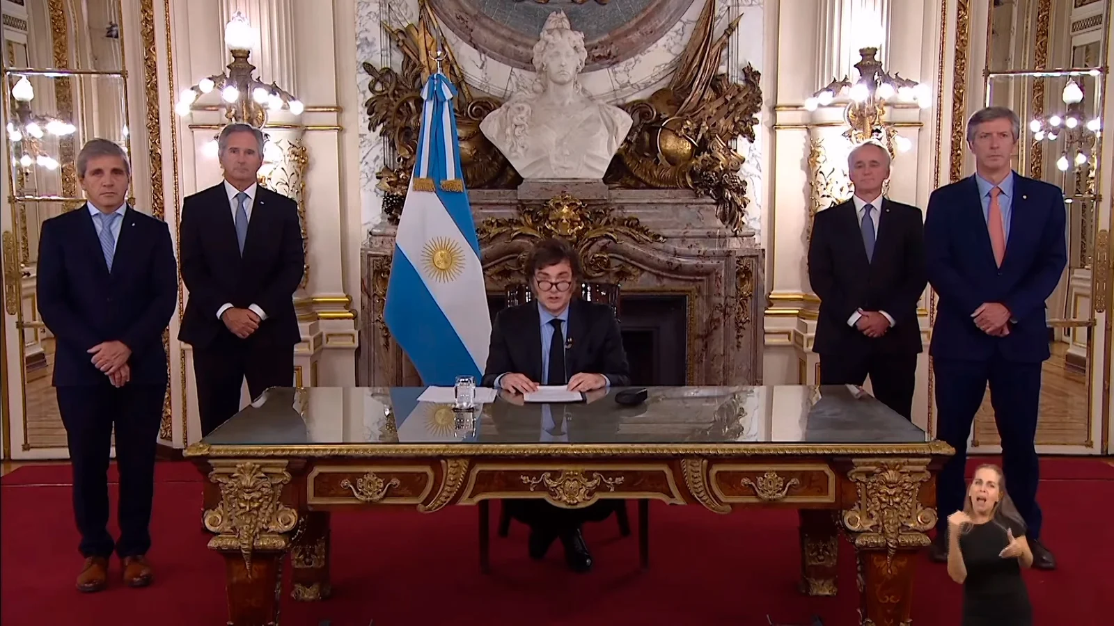 El Foro Economía y Trabajo denunció hundimiento de la economía y brutal caída de salarios y jubilaciones