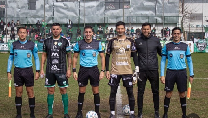 Deportivo Laferrere volvió victoria Merlo