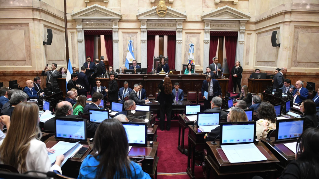 Ley Bases: continúa semana debate Senado