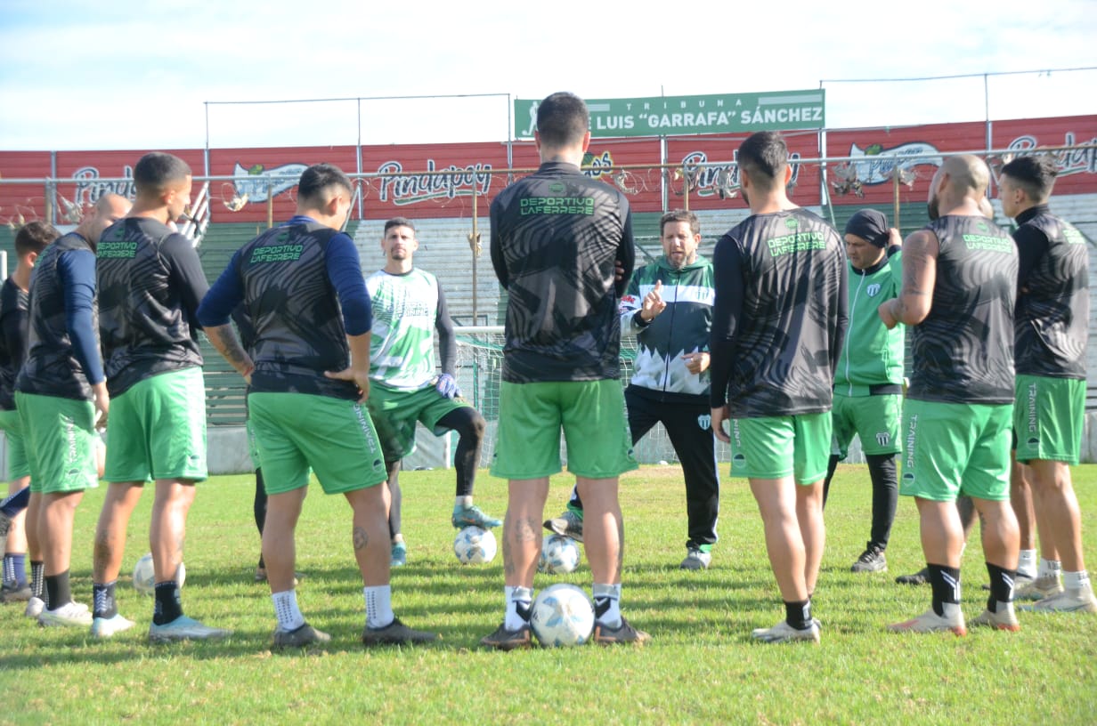 La previa: en Villa Soldati, Laferrere visitará a Sacachispas