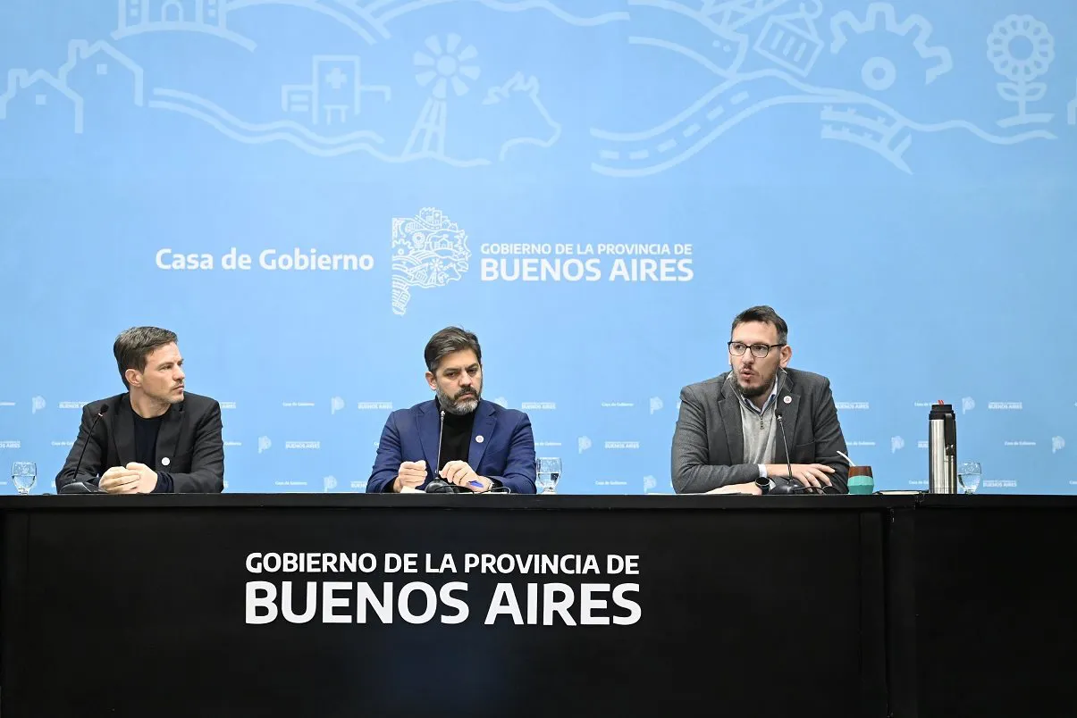 Bianco: “Milei está desertando de sus obligaciones constitucionales”