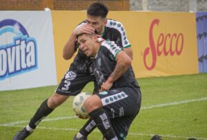 Laferrere perdió Deportivo Armenio atrás tabla