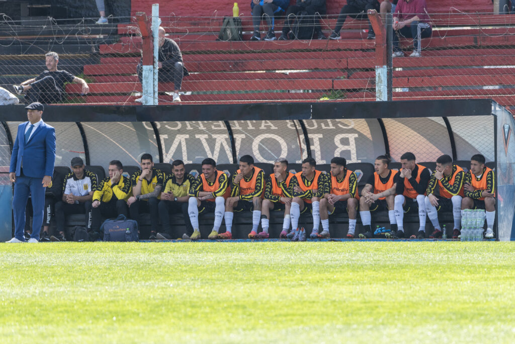 almirante recibe a almagro