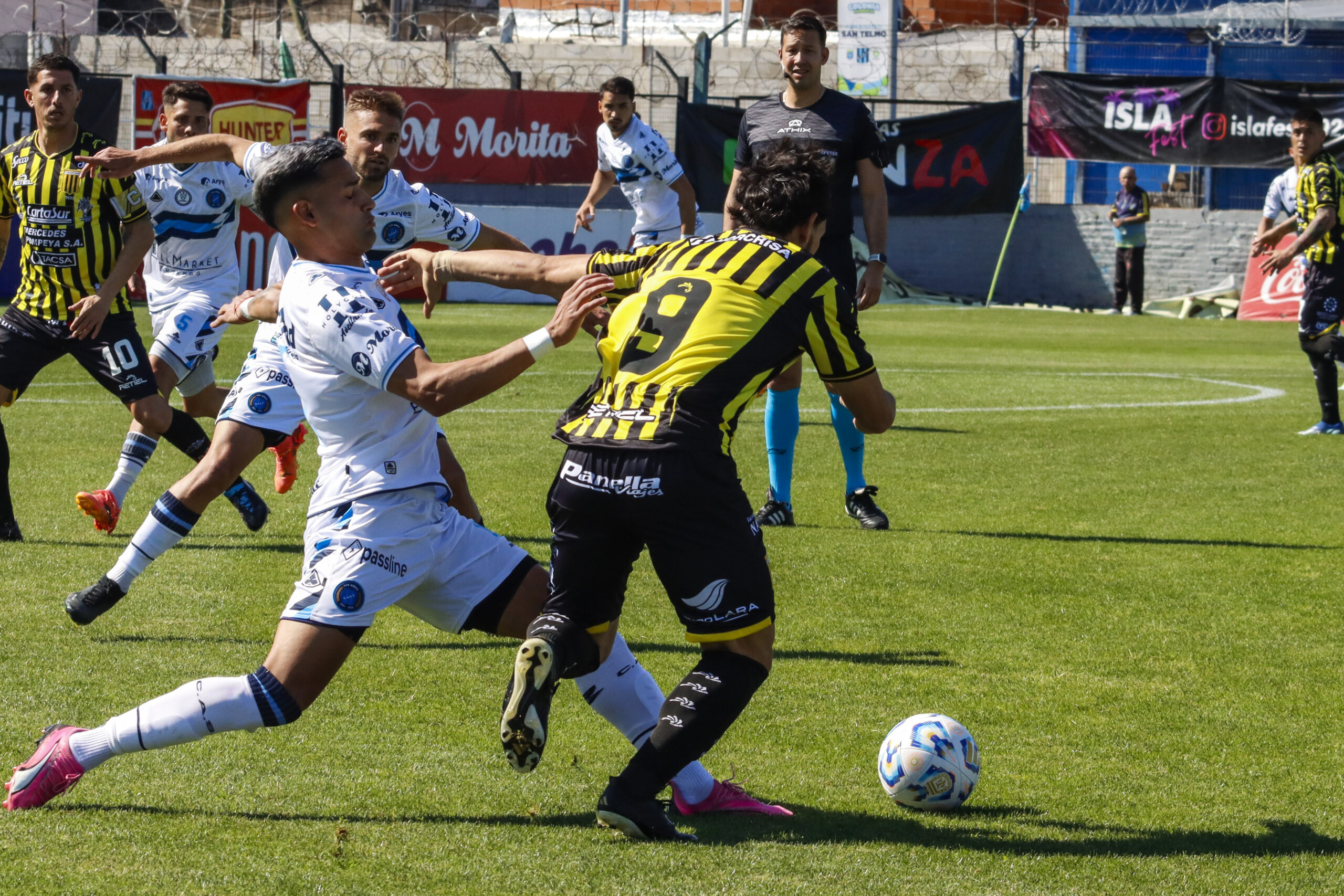 Almirante casi  permanenciA Primera Nacional