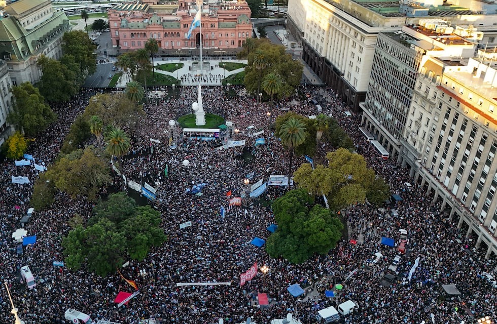 Marcha Universitaria: Todo lo que Debes Saber sobre los Cortes de Calles y Horarios