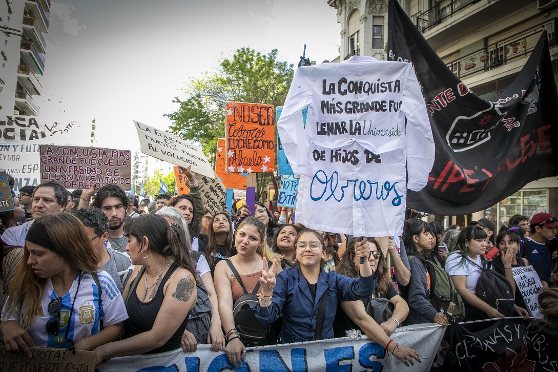 La Matanza Marcha Universitaria educación