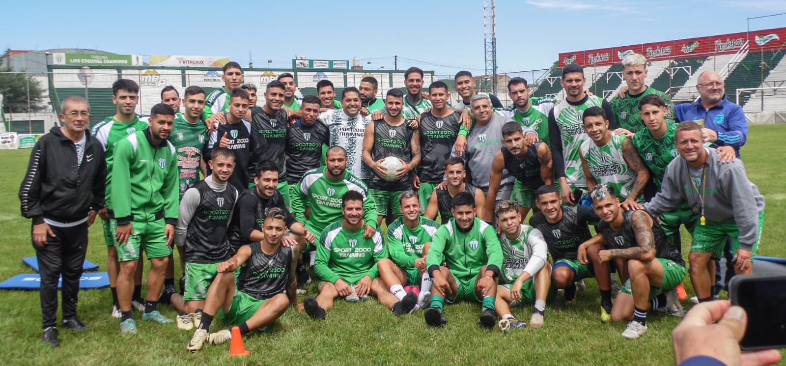 Deportivo Laferrere le puso fin a una temporada llena de desafíos y emociones en la B Metropolitana. 